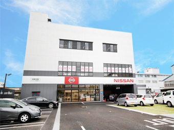 日産大阪販売株式会社 西宮店 外観 内観写真